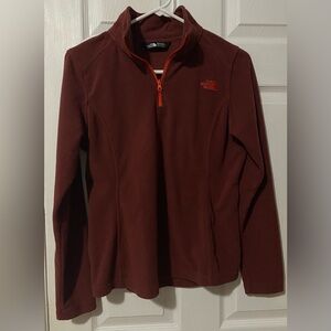 The North Face sweater women’s size small